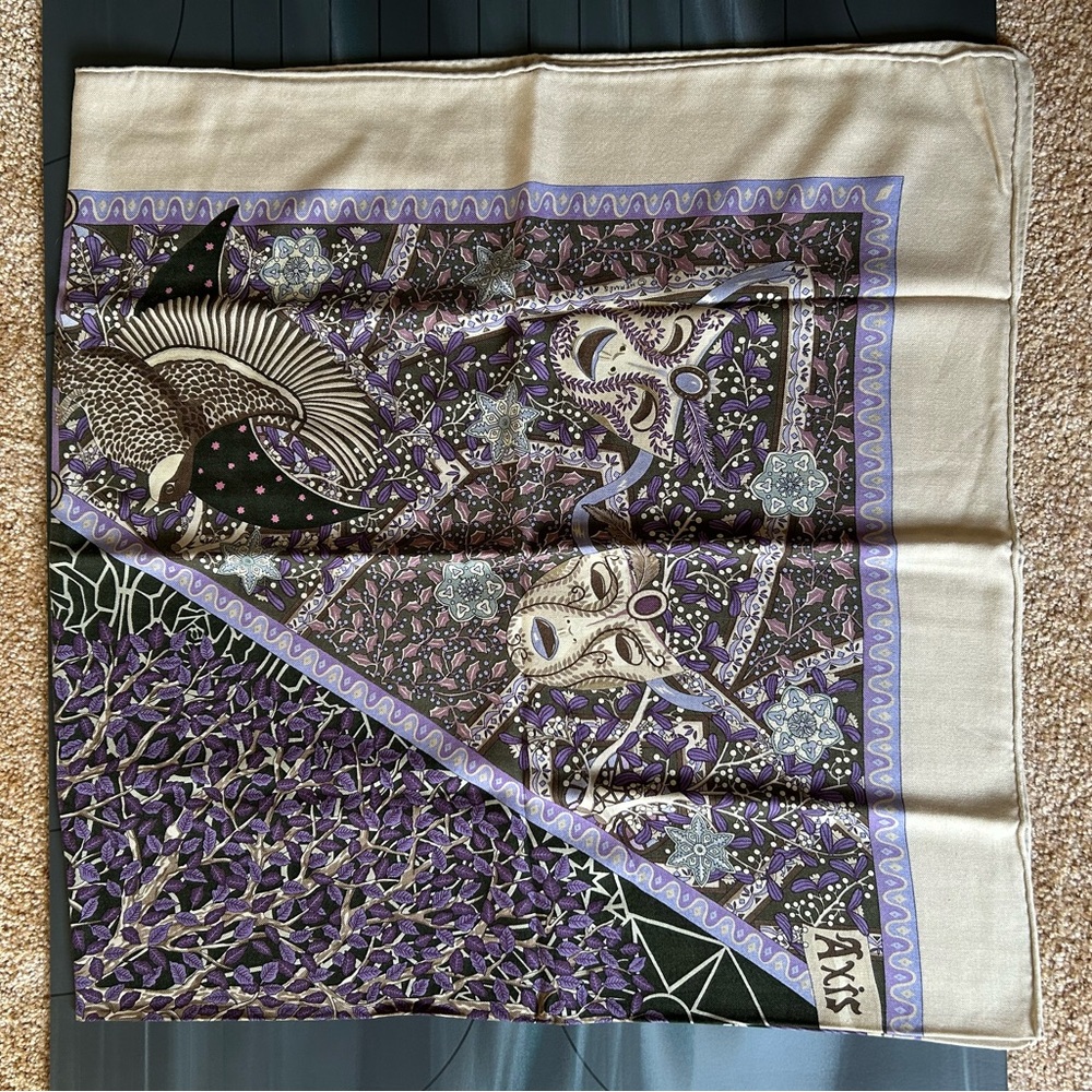 Carré Géant silk cashmere shawl scarf 140 cm